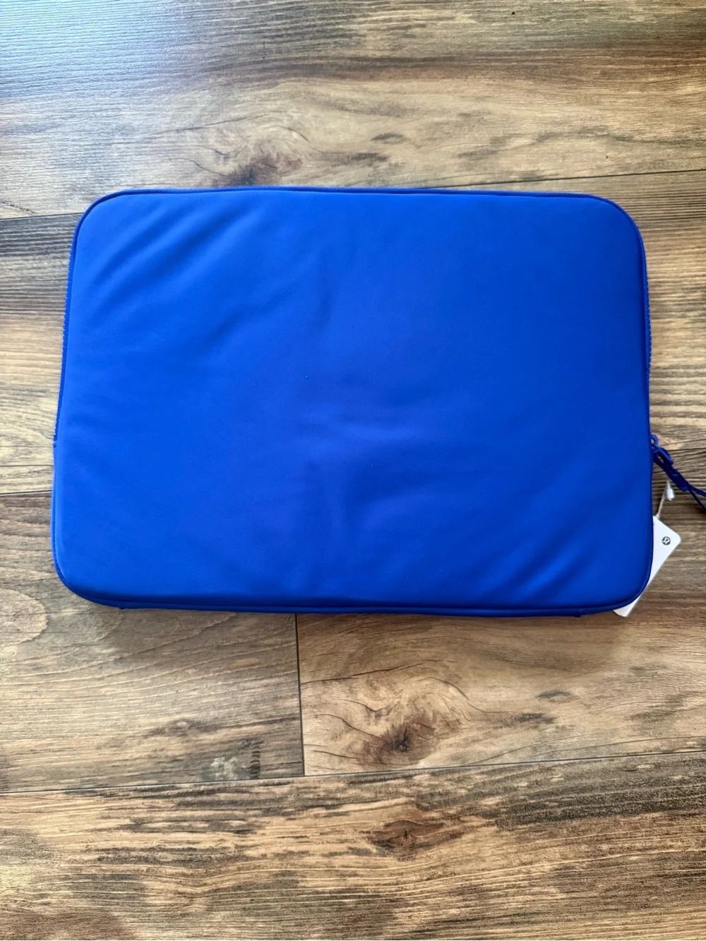 Lululemon New Crew Laptop Sleeve Beachball Blue